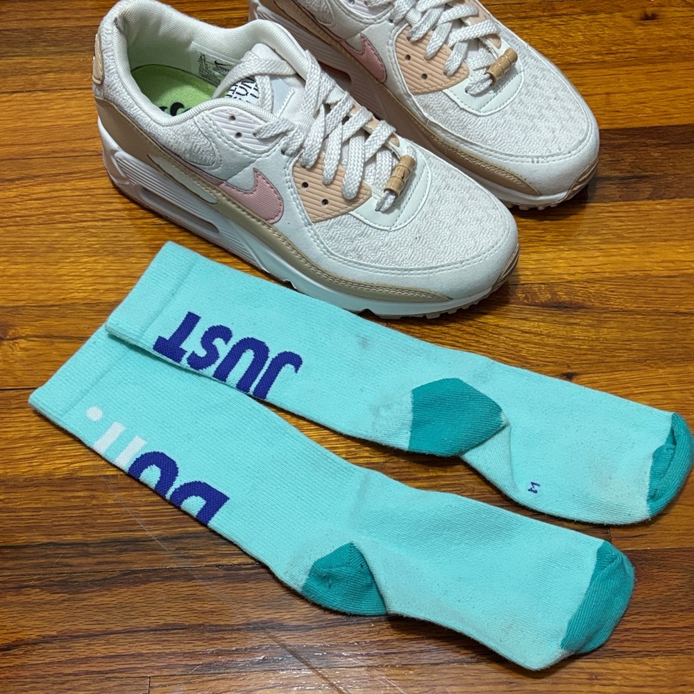 Nike Aqua Just Do It Crew Athletic Socks